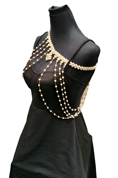 PEARL OF HER HEART-image